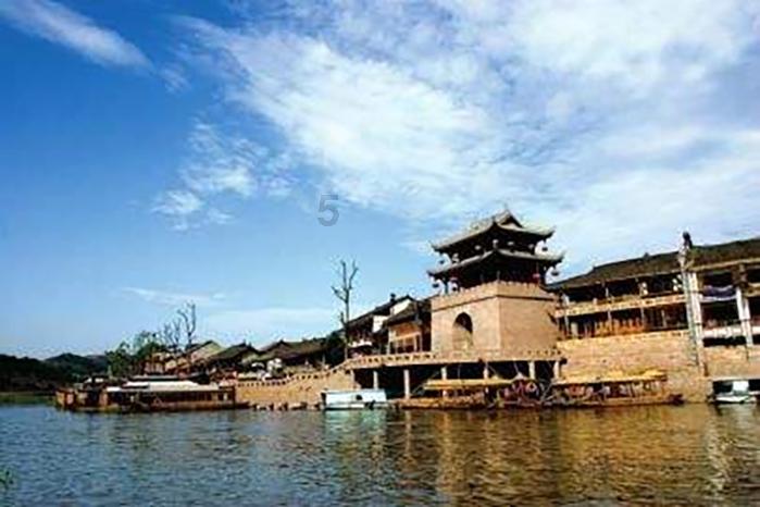 中世纪小镇找不同